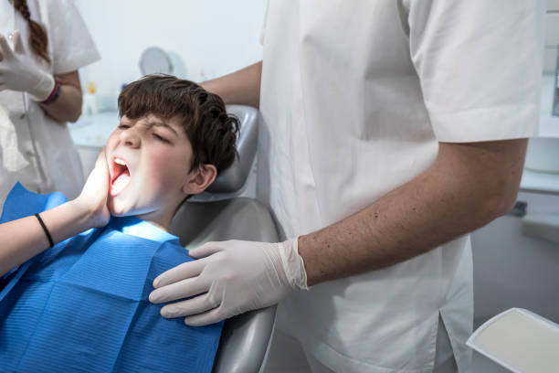 Best Emergency Treatment for Dental Infections or Abscesses in Mammoth Spring, AR